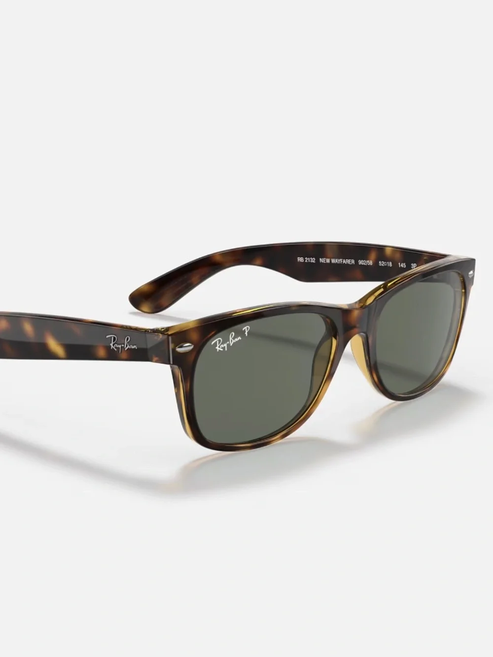 Ray-Ban New Wayfarer Classic polarized sunglasses (RB2132)
